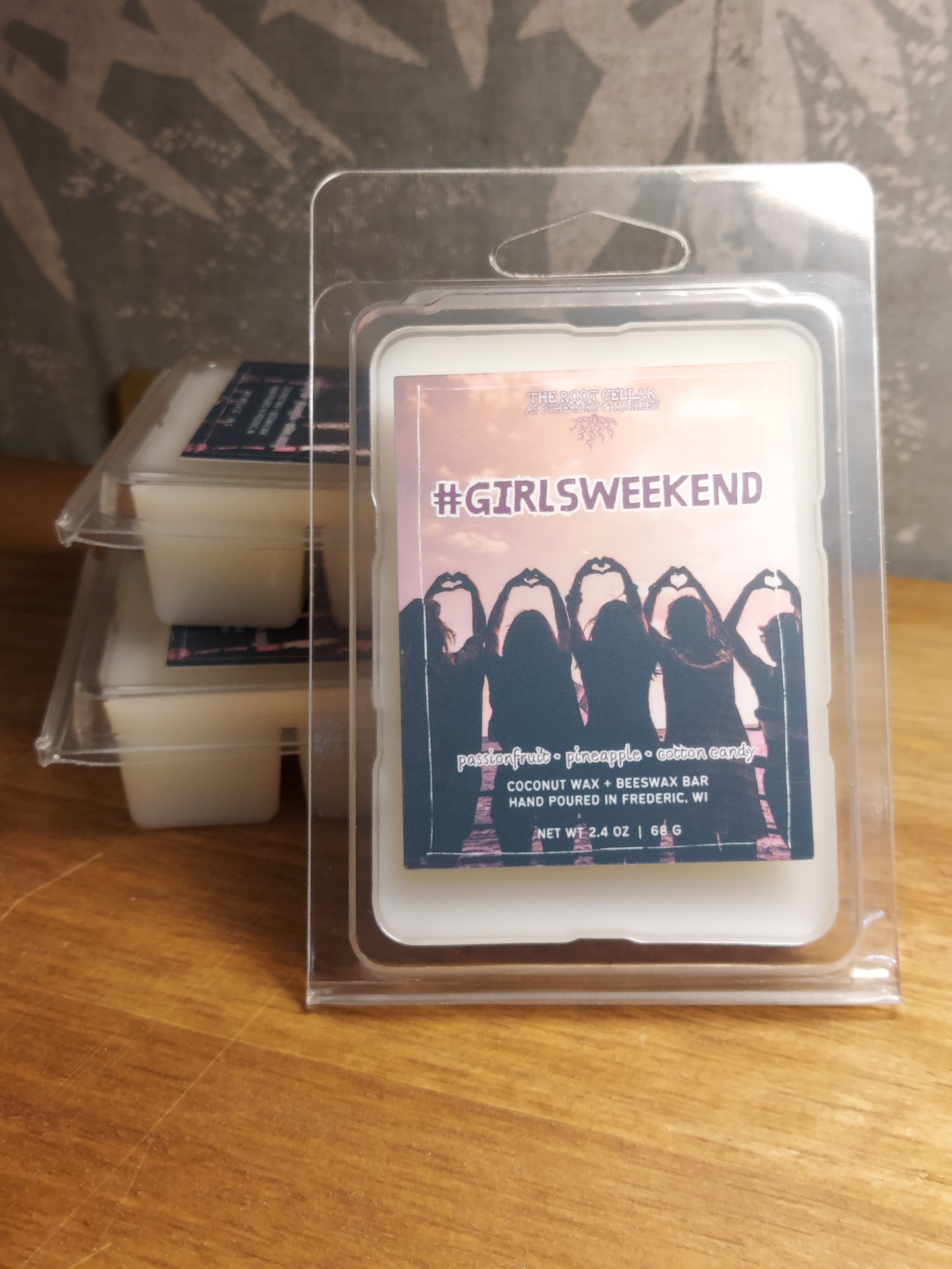 #girlsweekend 2.4 oz Wax Bar