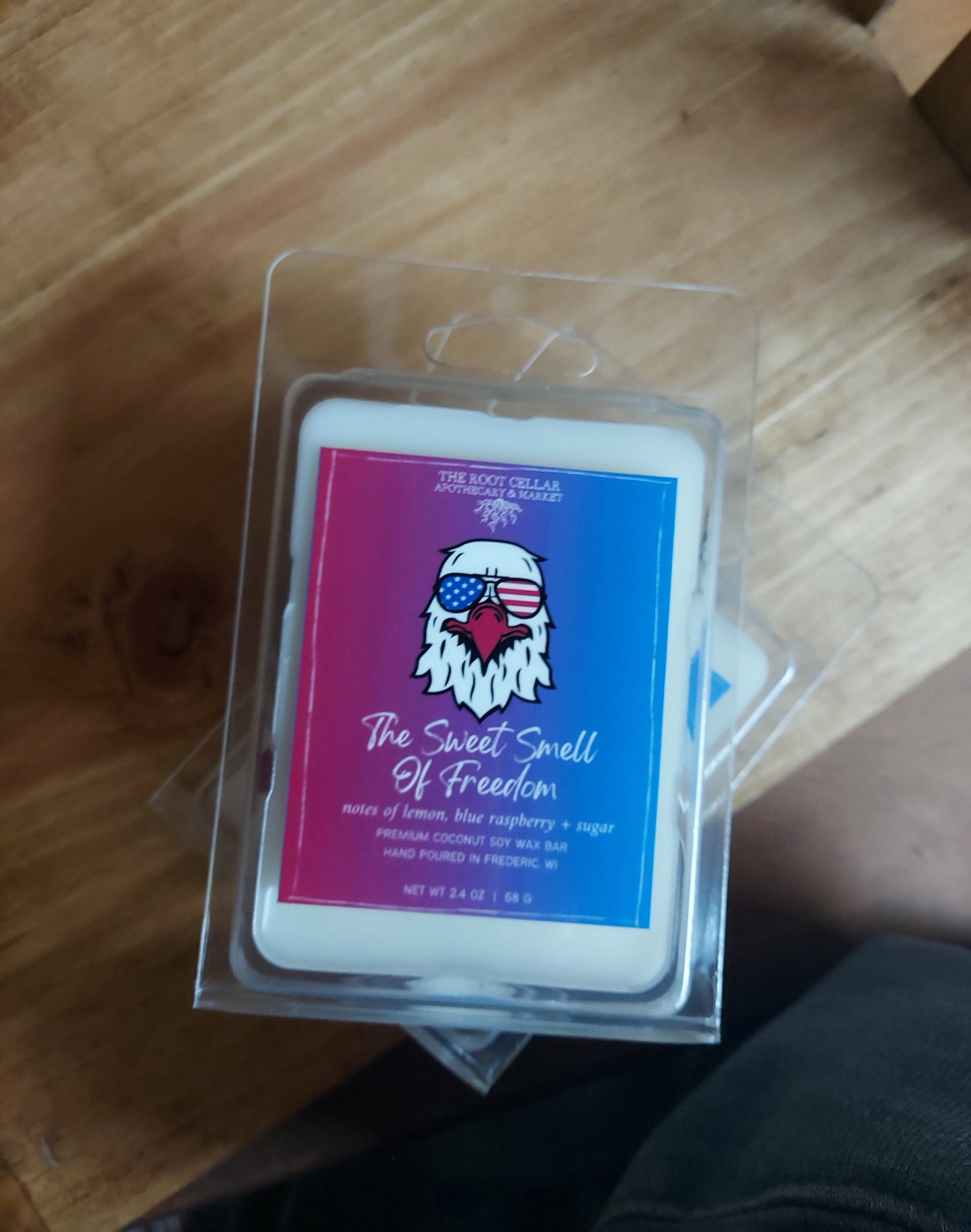 The Sweet Smell of Freedom | Coconut Wax + Beeswax Melt