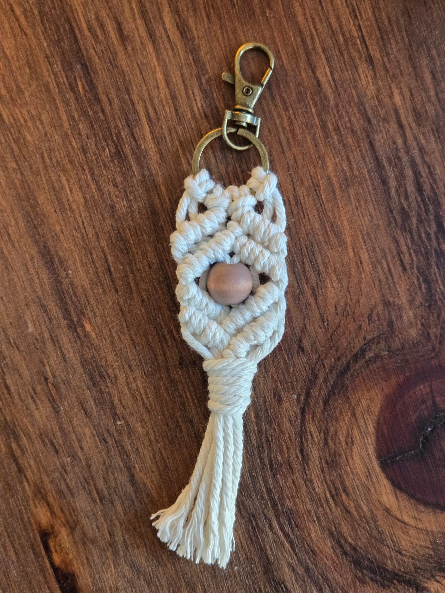 Macrame | Diamond Wooden Bead Keychain