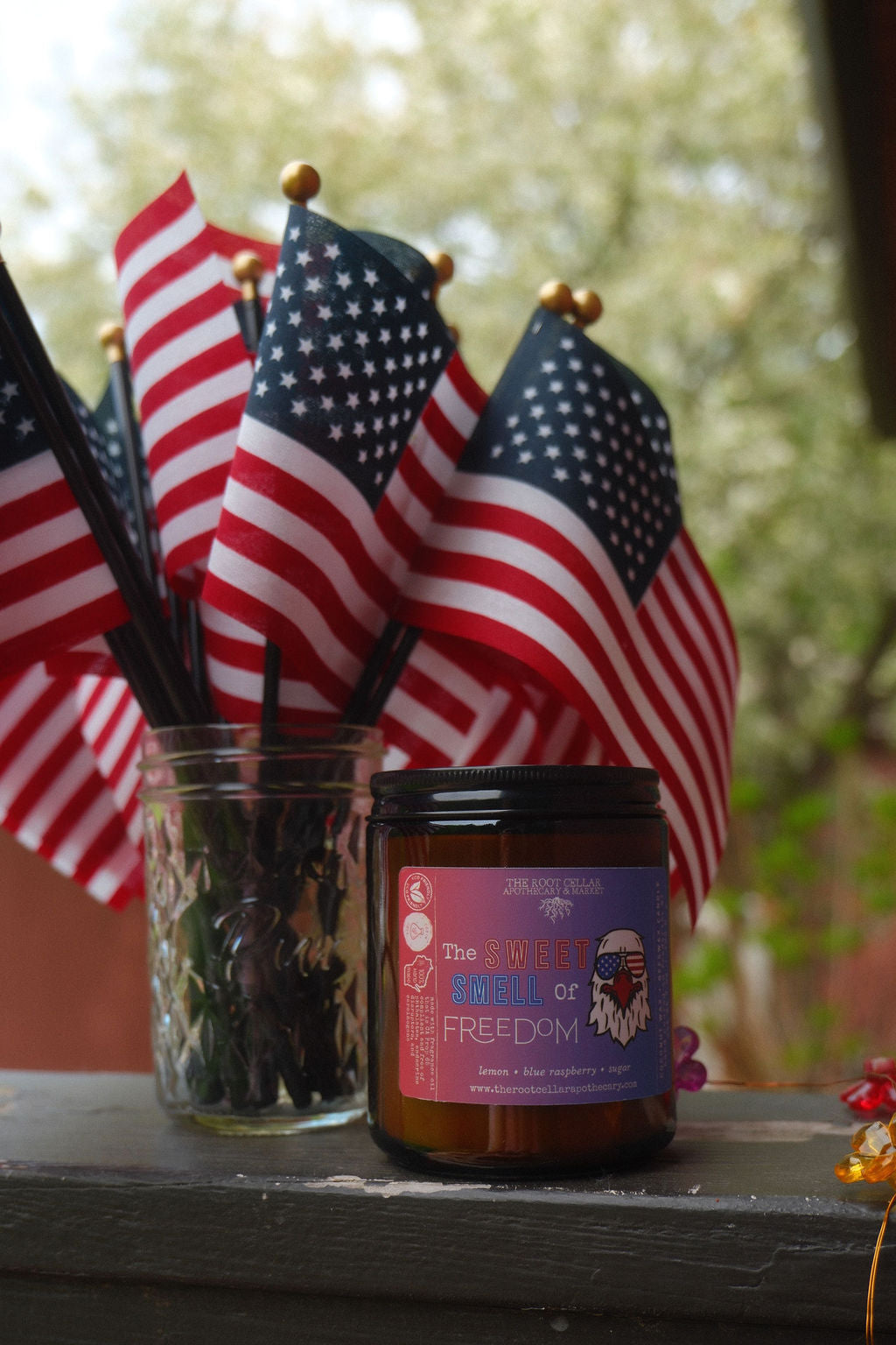 The Sweet Smell of Freedom | Coconut Wax + Beeswax Candle