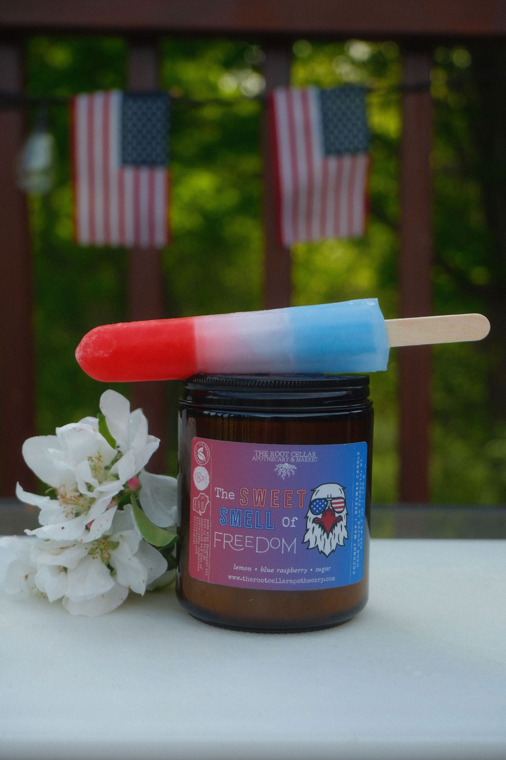The Sweet Smell of Freedom | Coconut Wax + Beeswax Candle
